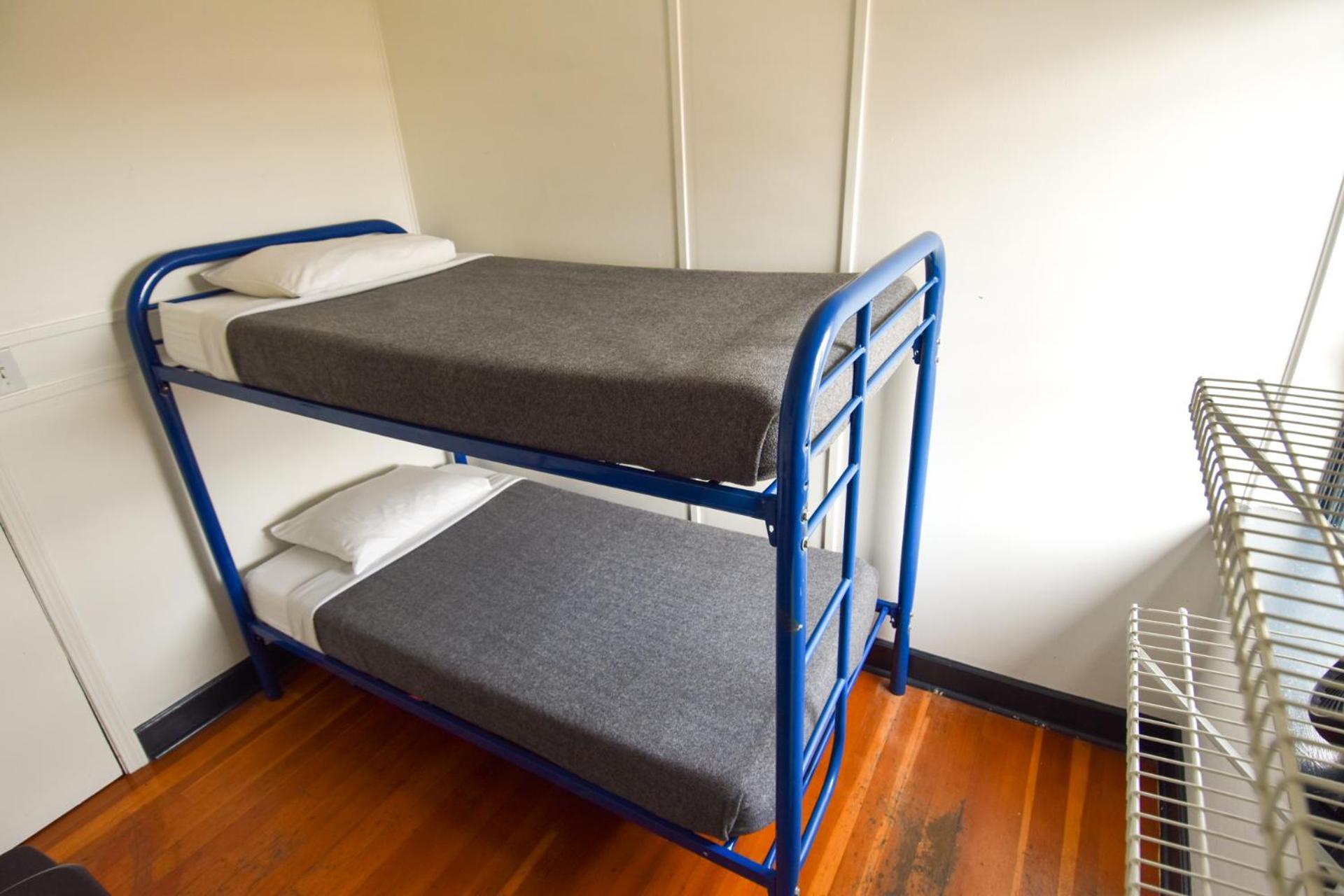 Ocean Island Inn | Backpackers | Suites Victoria Quarto foto