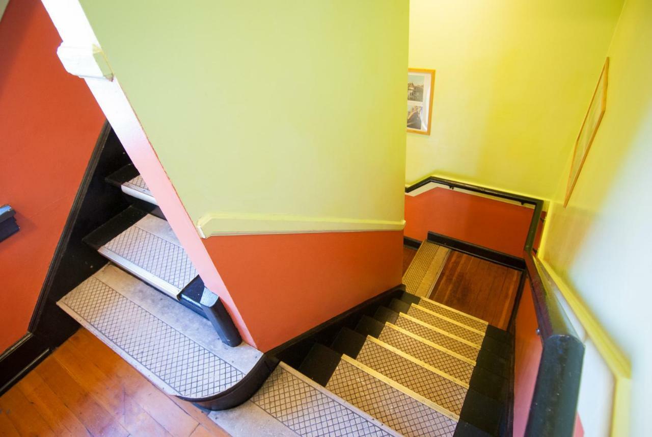 Ocean Island Inn | Backpackers | Suites Victoria Exterior foto